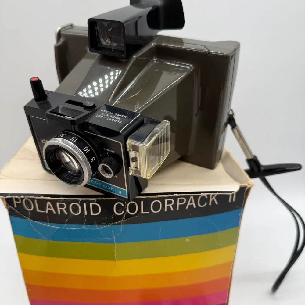 Vintage Polaroid Colorpack II Land Camera with Original Box Manual retro tech